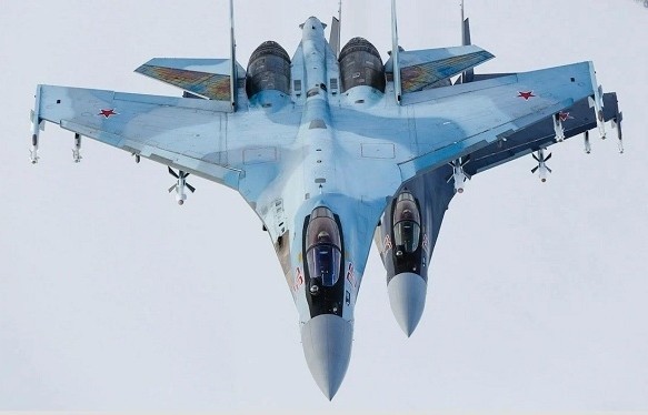 Phi công Su-35 lên tiếng về lỗ hổng của hệ thống phòng không Patriot - Ảnh 1.