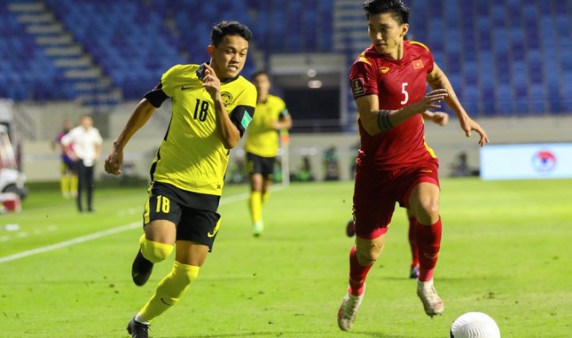 FIFA chọn ra 5 cái tên đáng xem nhất Asian Cup 2023, bất ngờ có một cầu thủ Đông Nam Á - Ảnh 1.