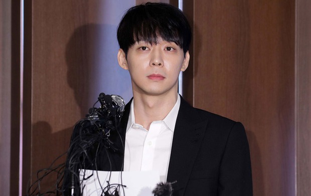 Tài tử bê bối nhất lịch sử Kbiz gọi tên Park Yoochun: Dính phốt 8 tỷ sau liên hoàn scandal tình dục, chất cấm! - Ảnh 1.