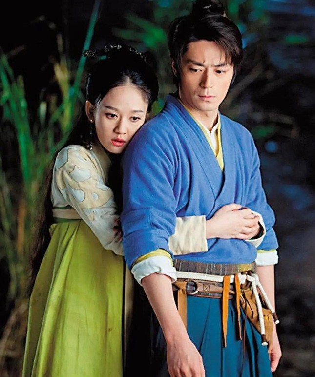 Lâm Tâm Như và bạn gái cũ của chồng trong một khung hình - Ảnh 3.