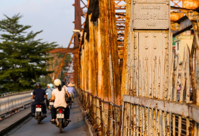 Pháp tài trợ 700.000 EUR cải tạo Cầu Long Biên - Ảnh 1.