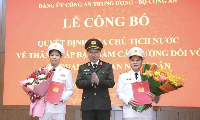 Bốn sĩ quan công an được thăng cấp bậc hàm cấp Tướng - Ảnh 3.