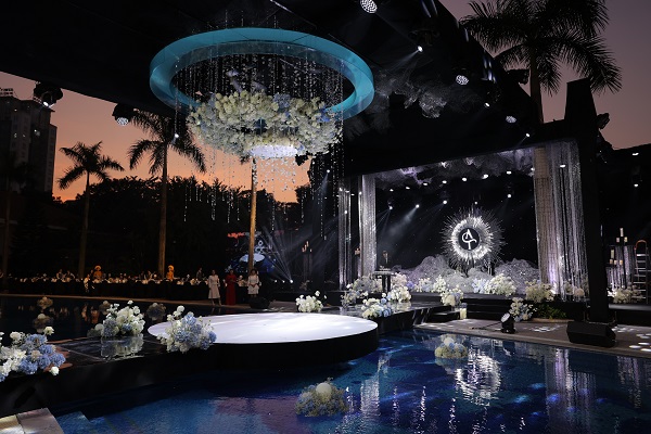 Lộ diện cô dâu đám cưới hot ở Hà Nội: Top cao các cuộc thi Hoa hậu, đi du lịch bỗng “vớ” chồng xịn