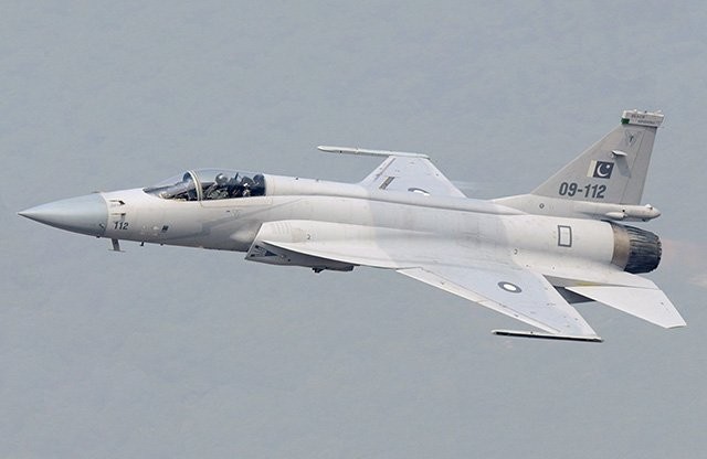 Không có F-35, F-16 hay Typhoon, Thổ Nhĩ Kỳ buộc phải xem xét JF-17