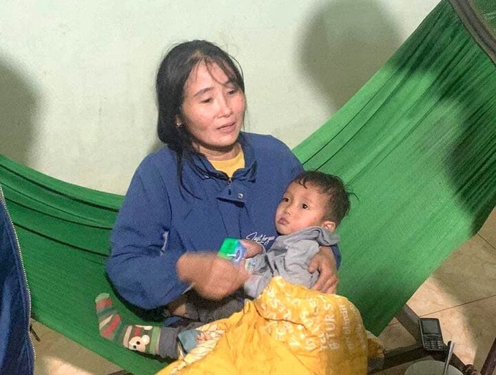 Bé 2 tuổi được tìm thấy sau 3 ngày: Sẽ làm rõ nguyên nhân mất tích - Ảnh 1. Bé 2 tuổi được tìm thấy sau 3 ngày: Sẽ làm rõ nguyên nhân mất tích - Ảnh 1.