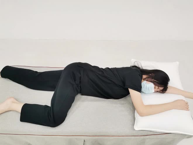 6 tư thế nằm ngủ càng gây mệt mỏi, thậm chí làm biến dạng cột sống