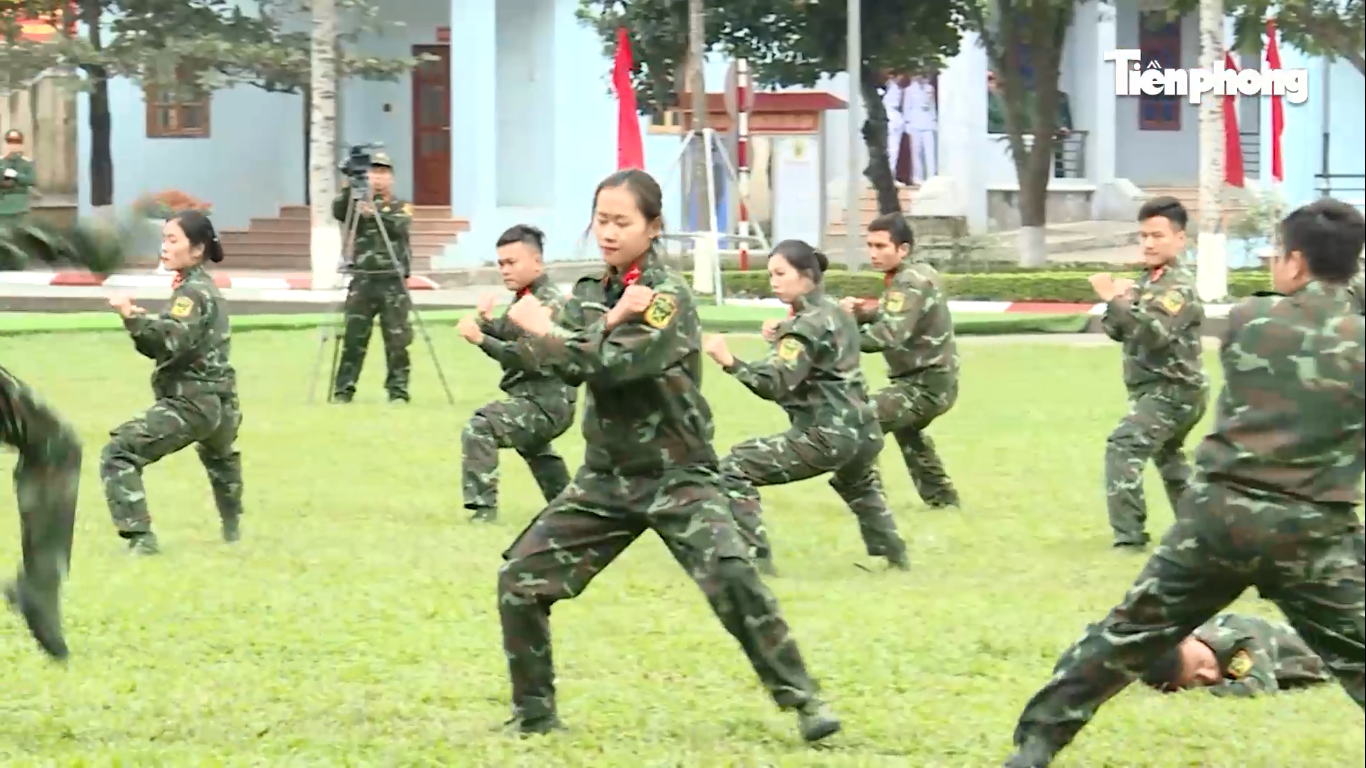 Nữ chiến sĩ Lữ đoàn K3 biểu diễn võ thuật dũng mãnh: Niềm tự hào của tình báo quốc phòng- Ảnh 7.