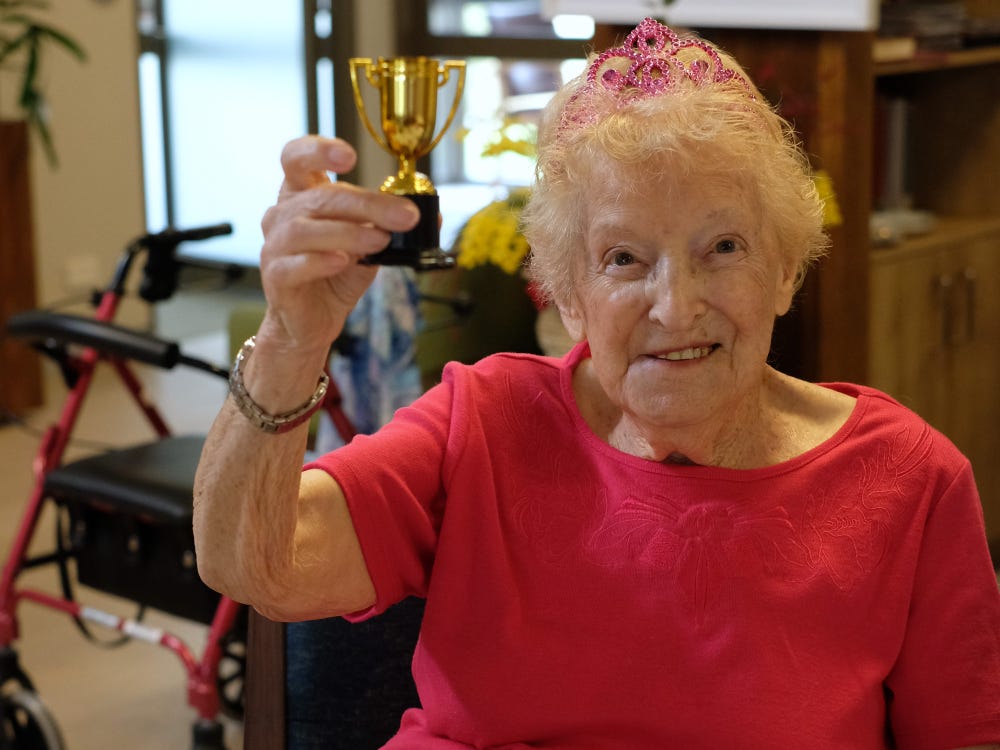 Không phải chạy bộ, cụ bà thọ 106 tuổi nhờ 1 ‘bộ môn’ trị bách bệnh, cứu tinh cho người lười tập thể dục- Ảnh 1.