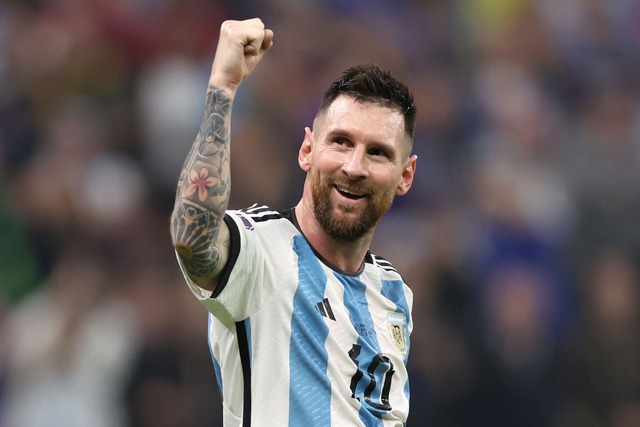 Xếp hạng 7 tiền đạo xuất sắc nhất năm 2023: Messi xếp sau Ronaldo, Haaland chỉ đứng thứ 2- Ảnh 2.