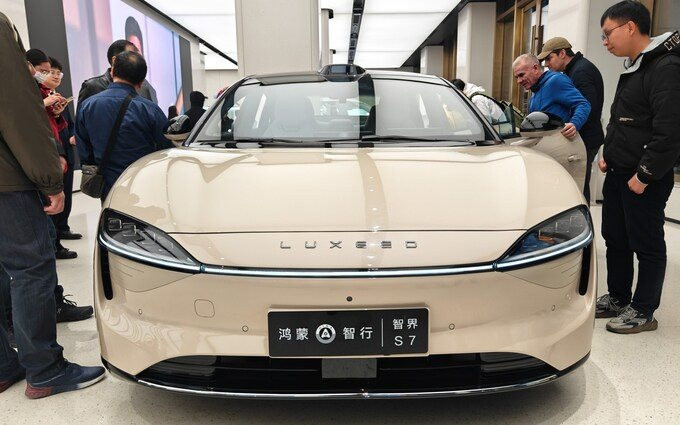 ‘Phép màu’ từ Huawei đang giúp các hãng xe vô danh ‘chiến’ ngang tay Tesla, BYD- Ảnh 4.
