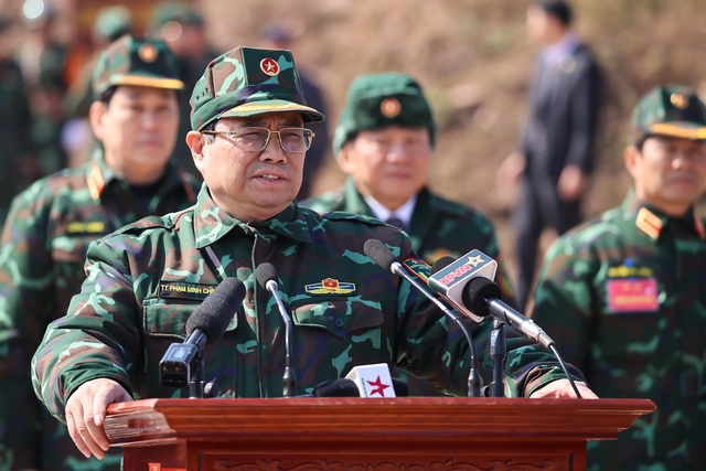 Thủ tướng Chính phủ: Quân đoàn 12 xứng đáng là đơn vị chủ lực cơ động chiến lược của QĐND Việt Nam- Ảnh 3.