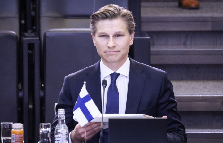Bộ trưởng Quốc phòng Phần Lan cảnh báo 'Chiến tranh Lạnh mới' với Nga- Ảnh 1.