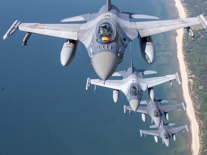 Chuyên gia phương Tây: F-16 biến biển Đen thành 'sân chơi của Ukraine'- Ảnh 1.