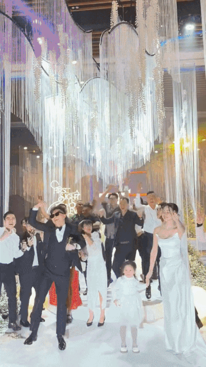 Cô dâu hot nhất MXH vừa tổ chức đám cưới tại resort ở Đà Nẵng: Choáng ngợp với quy mô, chú rể quẩy cực sung- Ảnh 12.