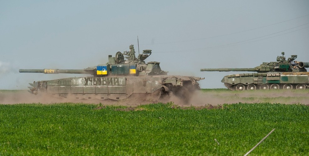 Ưu điểm vượt trội của xe tăng T-80 với động cơ 1.500 mã lực được nêu tên- Ảnh 6.