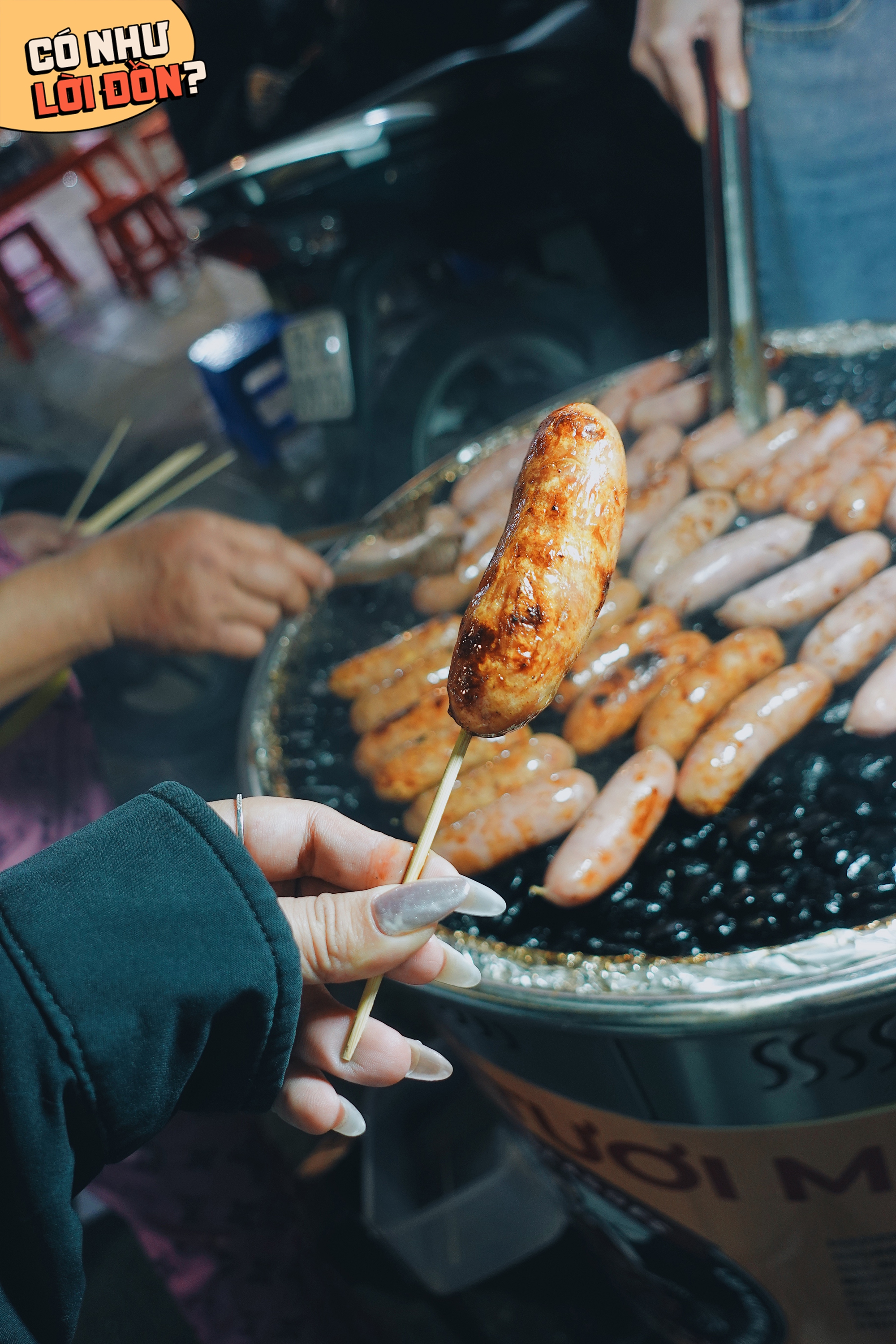 Lạp xưởng nướng đá: Món mới toanh đang "khuấy đảo" Hà Nội gần đây, dự sẽ thành hot trend?- Ảnh 3.