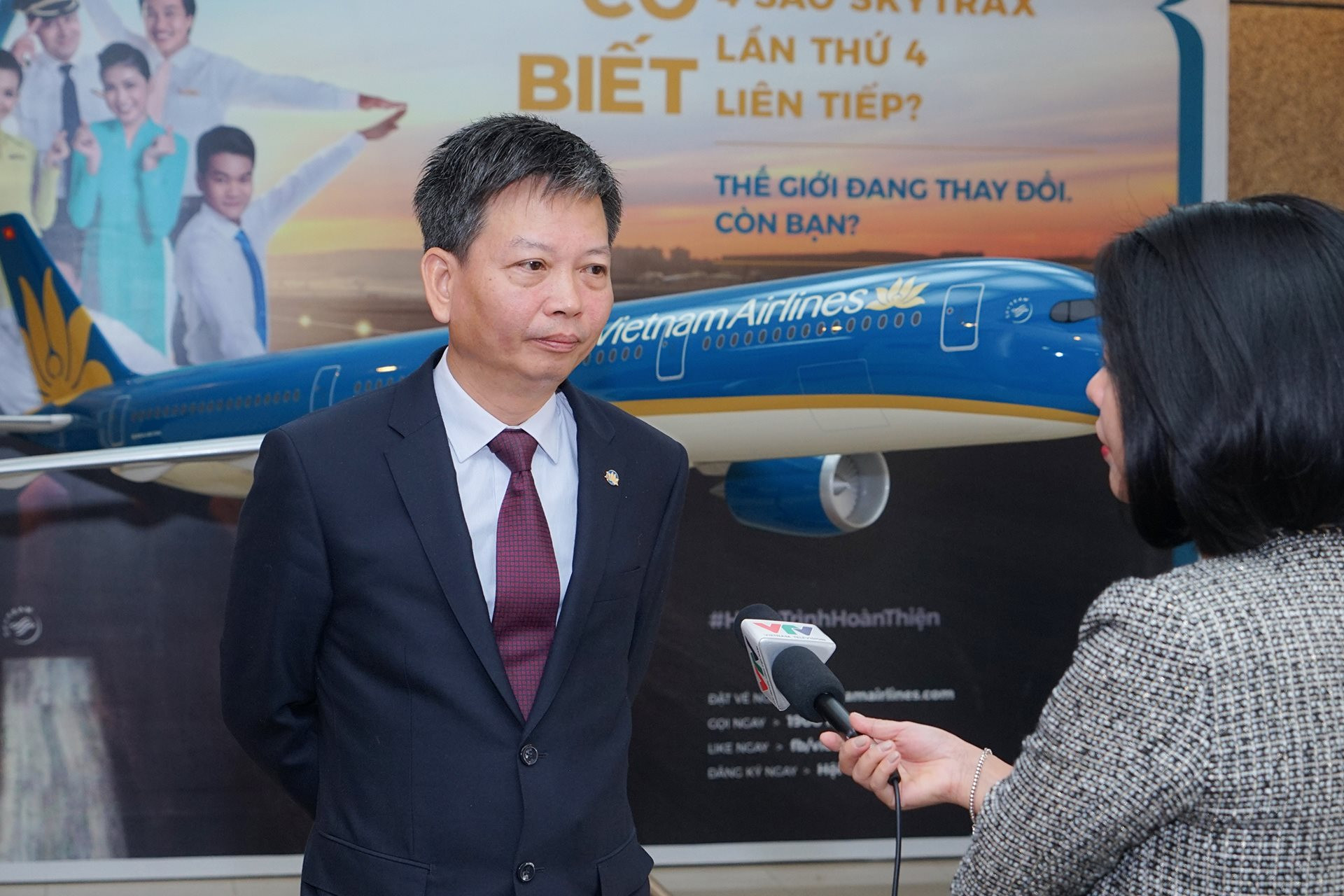 Vietnam Airlines miễn nhiệm chức Phó Tổng giám đốc của 'công thần' gắn bó hơn 35 năm- Ảnh 1.