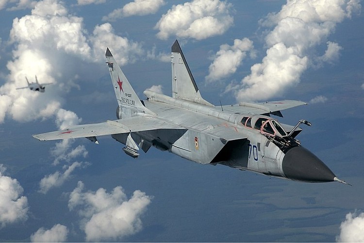 Báo chí Đức đánh giá tiềm năng tiêm kích đánh chặn MiG-31 của Nga- Ảnh 5.