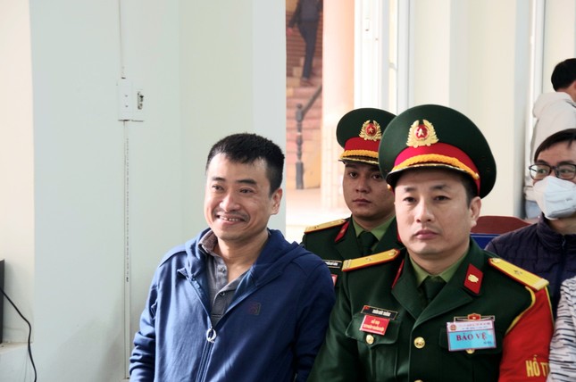 Tổng Giám đốc Việt Á Phan Quốc Việt nêu 'công trạng' chống dịch tại tòa- Ảnh 1.