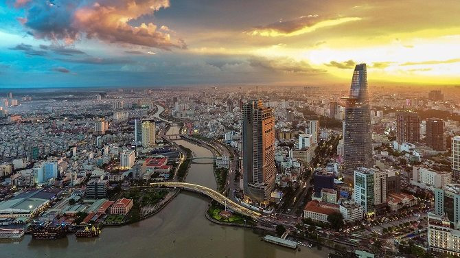 Loạt doanh nghiệp bất động sản tại TP.HCM bị “gọi tên” vì nợ thuế - Ảnh 1. Loạt doanh nghiệp bất động sản tại TP.HCM bị “gọi tên” vì nợ thuế - Ảnh 1.