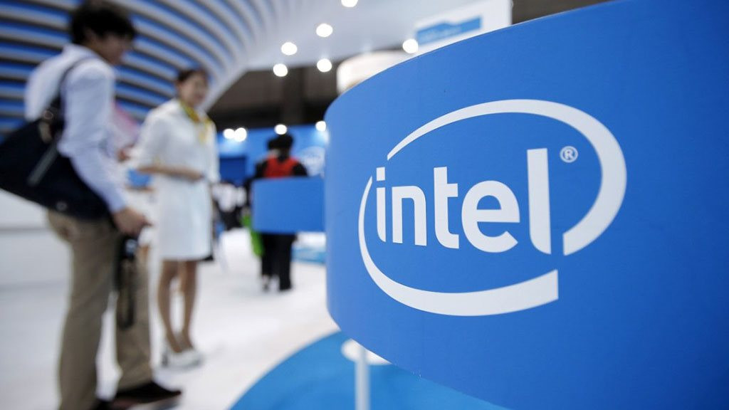 Biến lớn với gã khổng lồ ngành chip: Nhãn dán “Intel Inside” trên máy tính có thể biến mất sau hàng chục thập kỷ thống trị - Ảnh 1.