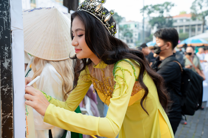 Hoa hậu Nguyễn Thanh Hà làm đại sứ Tuần lễ Du lịch TP.HCM - Ảnh 4.