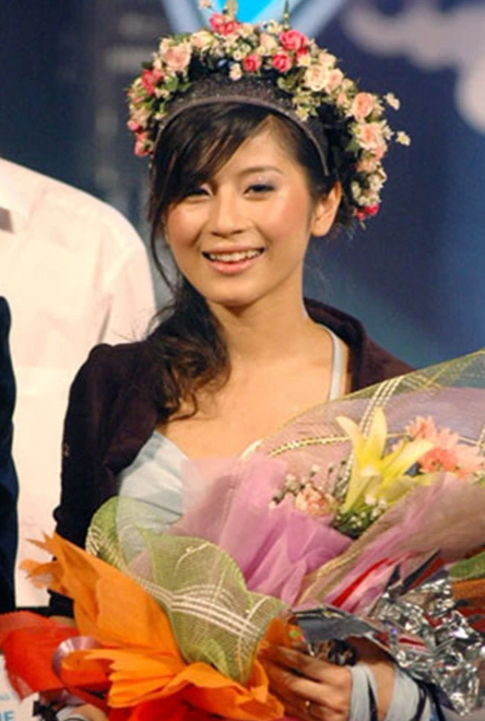 Miss Audition Ngọc Anh: 20 tuổi lấy chồng, 30 tuổi ly hôn, sắp 40 vẫn trẻ đẹp như bị thời gian bỏ quên - Ảnh 1.