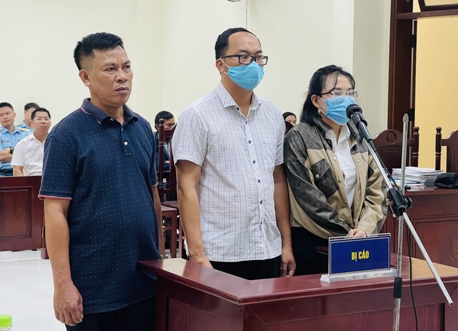 Vụ nữ sinh ở Ninh Thuận bị xe tông tử vong: Đình chỉ bị can đối với chú và vợ của cựu thiếu tá quân đội - Ảnh 2.