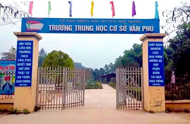 Vụ học sinh ném dép vào cô giáo: Xử lý trách nhiệm nhà trường, giáo viên và học sinh liên quan? - Ảnh 3.