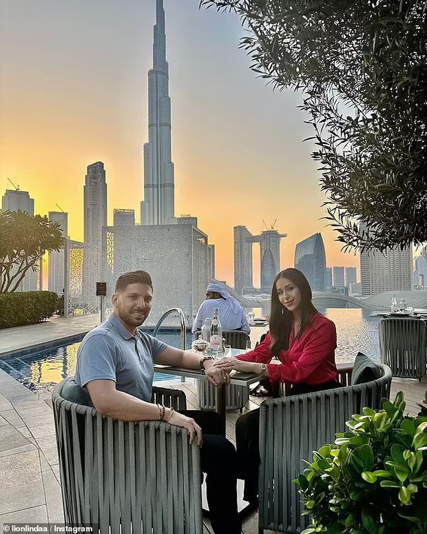  Vợ nội trợ Dubai tiết lộ 6 điều làm chồng triệu phú phát điên: Nếu anh làm tổn thương em, em có quyền tiêu tiền của anh tùy thích - Ảnh 3.