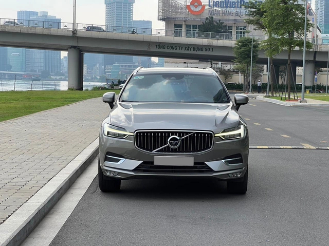 Volvo XC60 cũ rao bán 1,3 tỷ đồng: Chỉ có 60 xe tại Việt Nam, có nhiều option hơn xe đời mới - Ảnh 1.