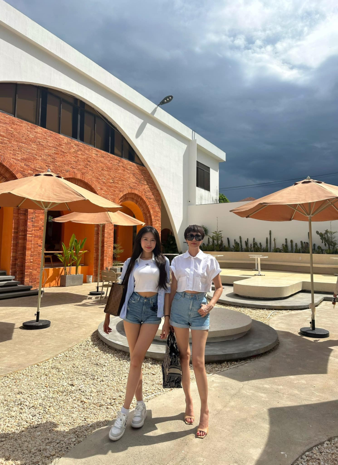 Mẹ vợ trẻ đẹp của Đoàn Văn Hậu muốn đập đi xây lại ngoại hình, kết quả ra sao? - Ảnh 3.