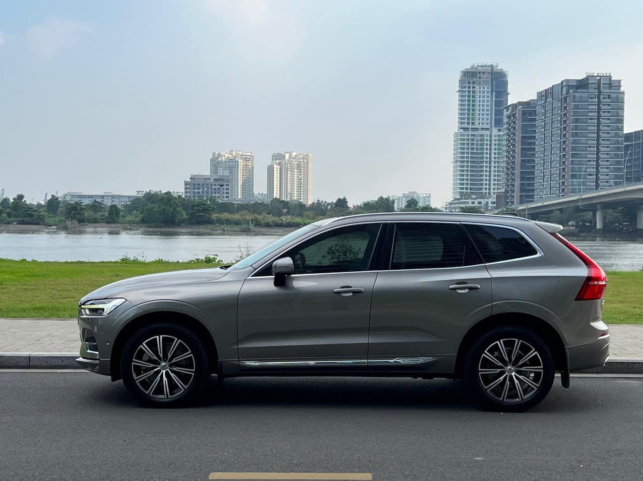 Volvo XC60 cũ rao bán 1,3 tỷ đồng: Chỉ có 60 xe tại Việt Nam, có nhiều option hơn xe đời mới - Ảnh 3.