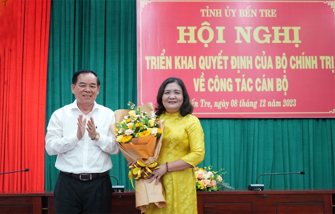 Bộ Chính trị phân công bà Hồ Thị Hoàng Yến làm Quyền Bí thư Tỉnh ủy Bến Tre - Ảnh 2.