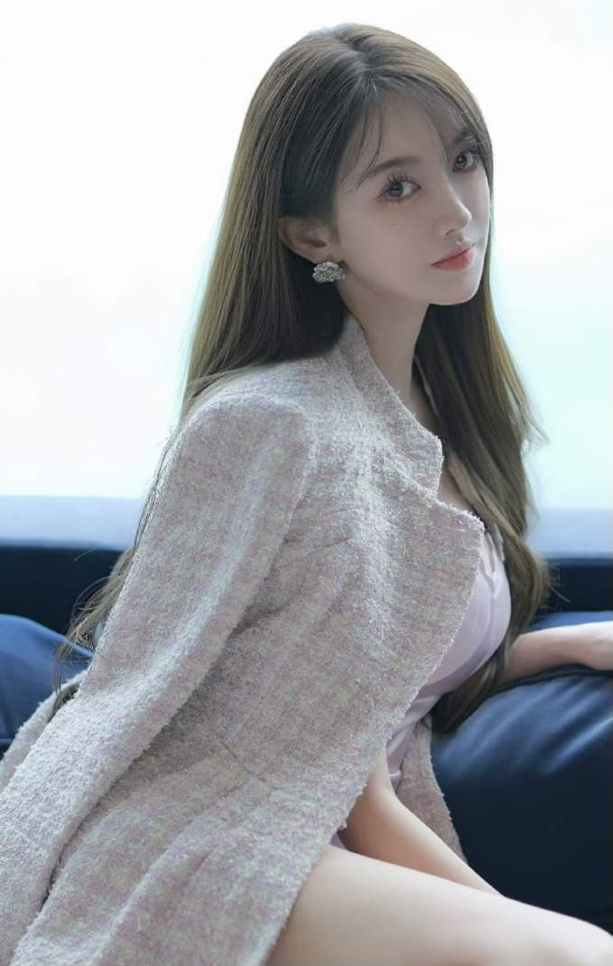 Diệp Kha và dàn chân dài nằm trong đường dây săn chồng giàu, Huỳnh Hiểu Minh cùng các đại gia sập bẫy thế nào? - Ảnh 1.