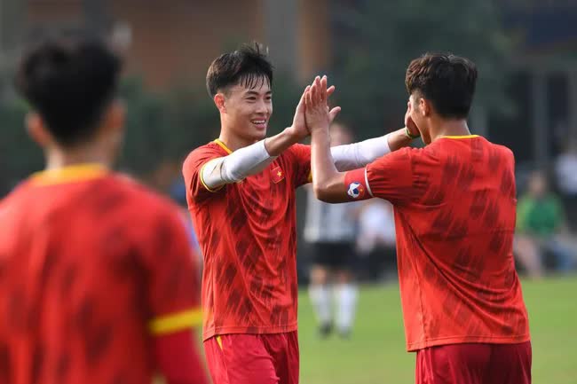 U20 Việt Nam đấu với Ả rập Xê út trước thềm giải châu Á - Ảnh 1. U20 Việt Nam đấu với Ả rập Xê út trước thềm giải châu Á - Ảnh 1.