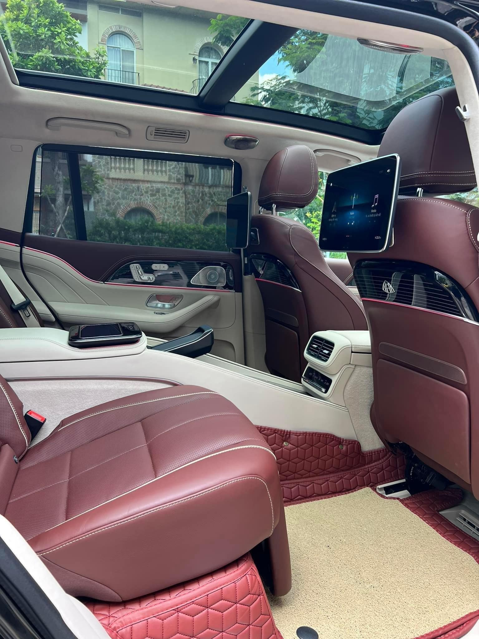 Trải nghiệm 400 km, đại gia bán luôn Mercedes-Maybach GLS 600: Lãi cả tỷ đồng nhờ biển số đẹp - Ảnh 5.