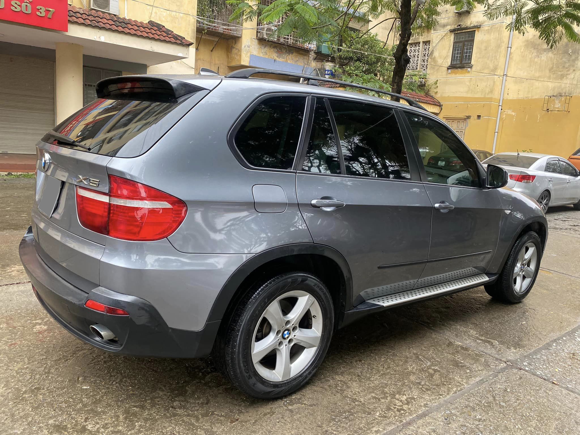 BMW X5 bạc tỷ một thời mất giá còn chưa đến 400 triệu đồng, người bán cam kết: Động cơ không thấy tiếng gì dù là nhỏ nhất - Ảnh 3.