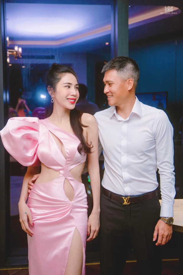 Những cặp sao có hôn nhân lâu bền nhất showbiz Việt - Ảnh 11.