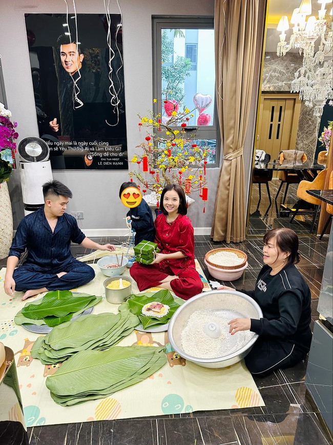 Bố mất sớm, mẹ một mình vất vả nuôi con, đôi vợ chồng báo hiếu mẹ cơ ngơi khang trang, sống tươi vui mỗi ngày - Ảnh 6. Bố mất sớm, mẹ một mình vất vả nuôi con, đôi vợ chồng báo hiếu mẹ cơ ngơi khang trang, sống tươi vui mỗi ngày - Ảnh 6.