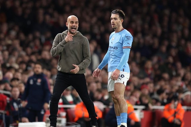 Pep Guardiola: Arsenal vẫn đứng đầu Ngoại hạng Anh - Ảnh 1.