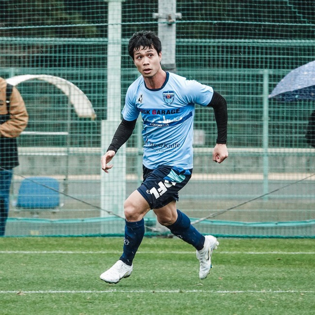 Công Phượng vắng mặt, Yokohama FC nhận thất bại trận khai màn J.League - Ảnh 3.