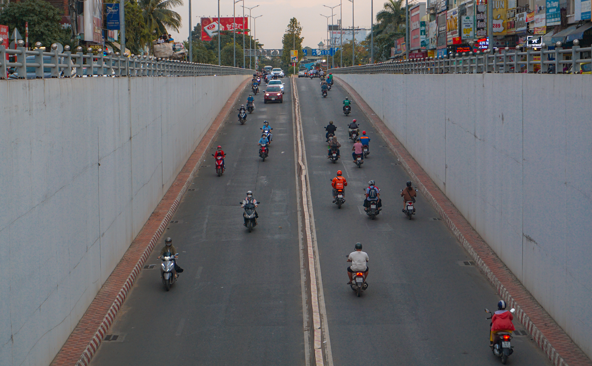 Thành phố trực thuộc tỉnh đông dân nhất Việt Nam, ngang Cần Thơ, Đà Nẵng có gì đặc biệt? - Ảnh 5.