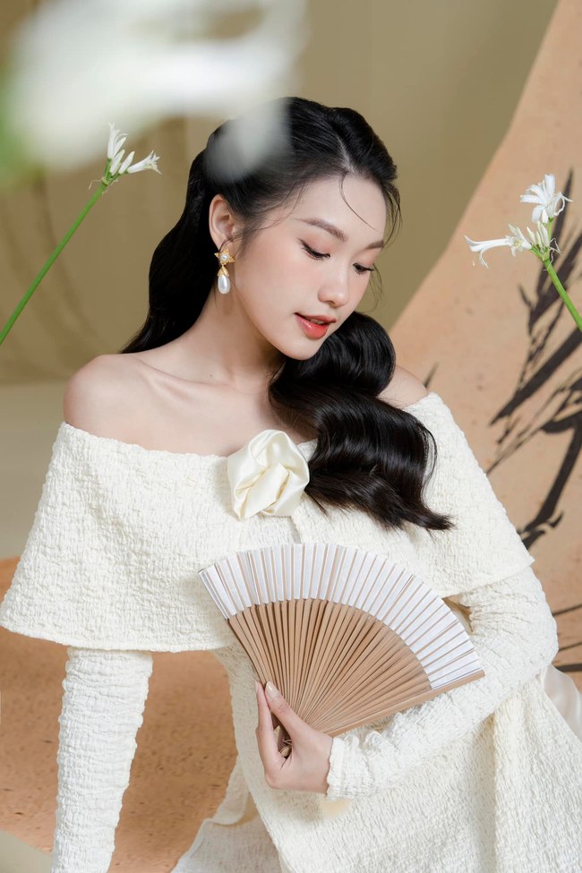 Doãn Hải My xử lý sao khi Đoàn Văn Hậu bị tán tỉnh?