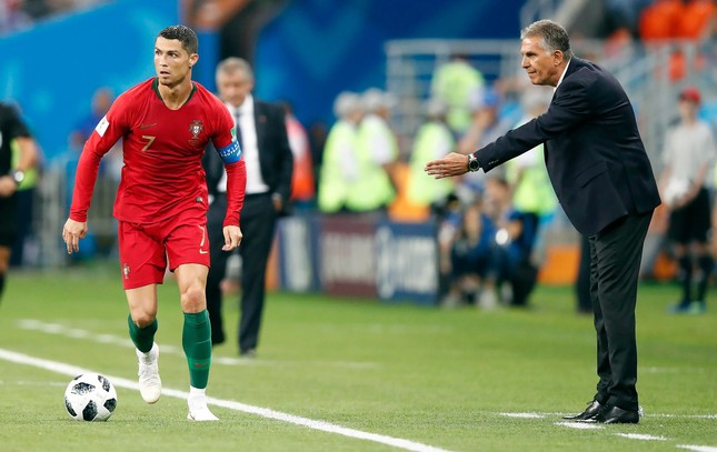 Phù thủy Carlos Queiroz nhận ghế tại ĐT Qatar - Ảnh 1. Phù thủy Carlos Queiroz nhận ghế tại ĐT Qatar - Ảnh 1.