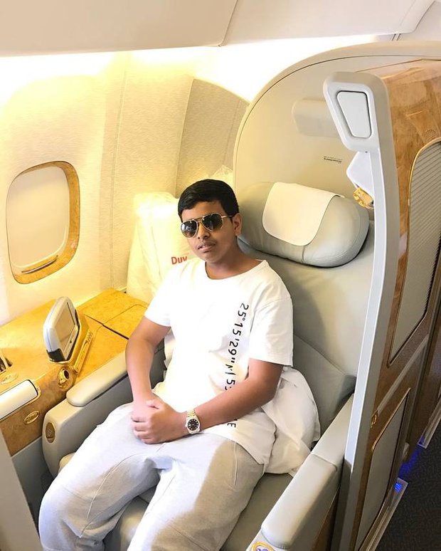 Đẳng cấp khác biệt của rich kid Dubai: Xây sở thú trong nhà, bọc xe bằng Louis Vuitton, sự xa hoa thuộc một tầm cao mới - Ảnh 6. Đẳng cấp khác biệt của rich kid Dubai: Xây sở thú trong nhà, bọc xe bằng Louis Vuitton, sự xa hoa thuộc một tầm cao mới - Ảnh 6.