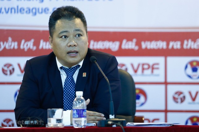 Người đứng đầu VPF nói gì về việc V-League 2023 bị gián đoạn dài ngày? - Ảnh 1.