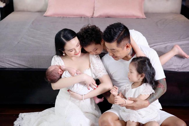 Hoa hậu Phạm Hương và loạt sao Việt được chồng tặng biệt thự sang trọng - Ảnh 6.