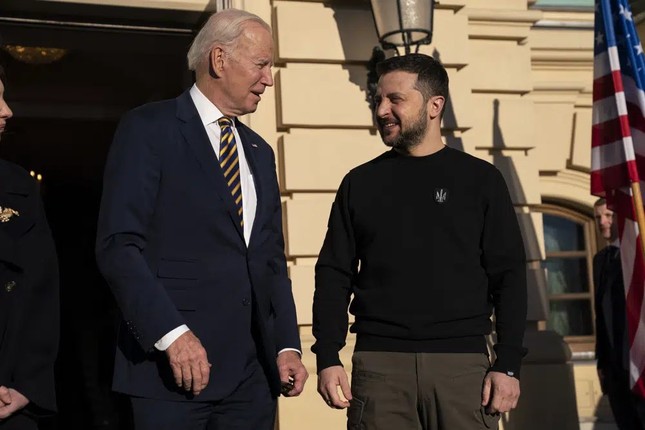 Chuyện hậu trường chuyến thăm bất ngờ của Tổng thống Biden đến Ukraine - Ảnh 6.