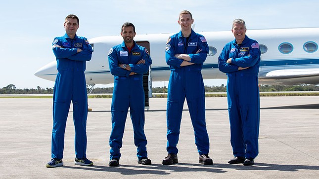 NASA truyền trực tiếp vụ phóng tàu vũ trụ Crew-6 của SpaceX ngày 26/2 - Ảnh 1.